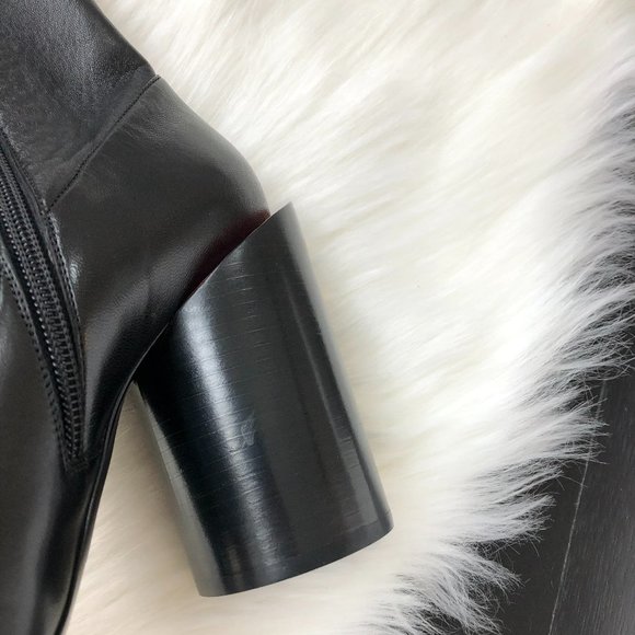 Givenchy Black Stretch Leather Runway Boots Size 38 - Picture 8 of 16